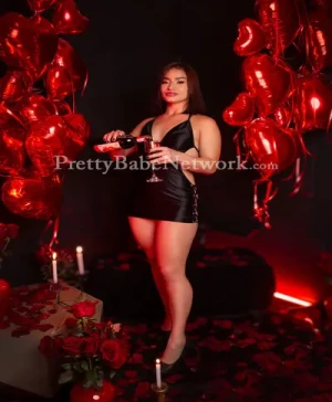 Stylish Female Model Escort Vartika For Classy Clients in Juhu, Mumbai