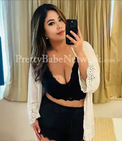 VIP Flight Attendant Airhostess Escort Divyakriti For Exclusive Services