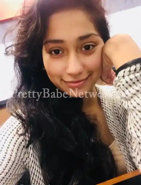 Meet Amrita Singh—An Adorable College Escort Girl for Ideal GFE