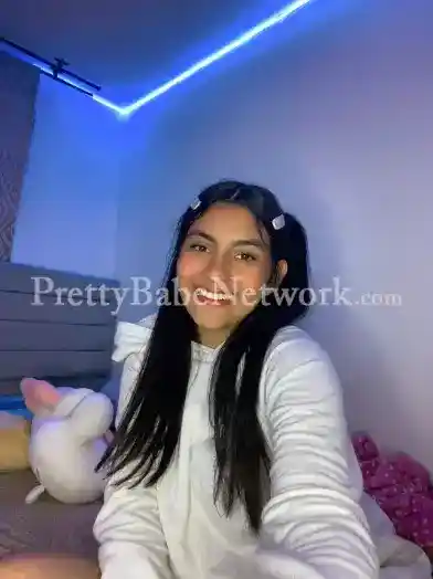 Anusha—College Call Girl in Goregaon for Paid Dating and GFE