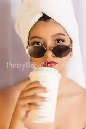 Sensual Beauty Dakshita—College Girl for Youthful Escort Services