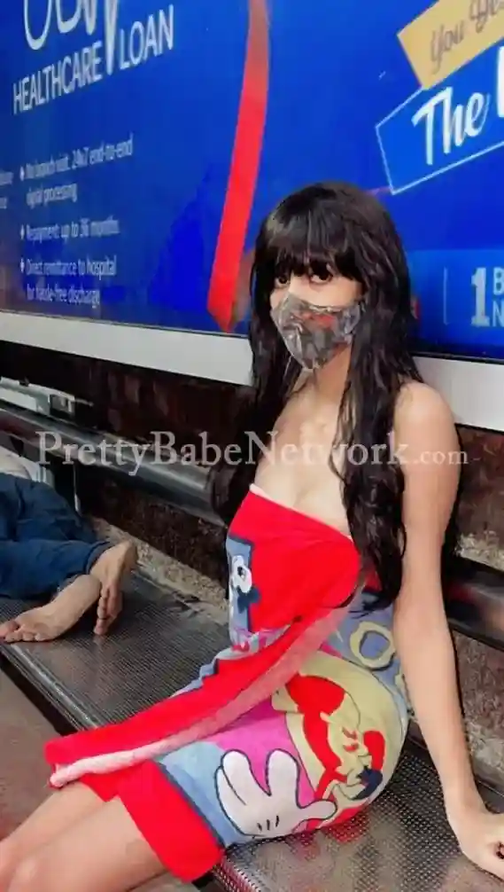 Young Gamer Girl Satakshi—College Escort for Oral Sex and Vaginal Intercourse