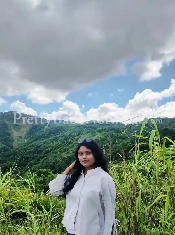 Sraboni—Hot Dahisar Bengali College Girl Escort for GFE and Sex