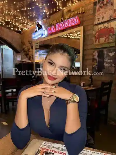 College Girl Escort Suman For Casual Dating, GFE in Juhu, Mumbai