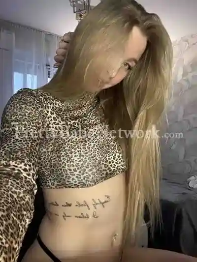 Blonde British Escort Beatrice in Kalyan For Incredible Dating and GFE