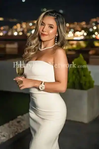 Select British (UK) Escort Girl Florence For Party Companionship