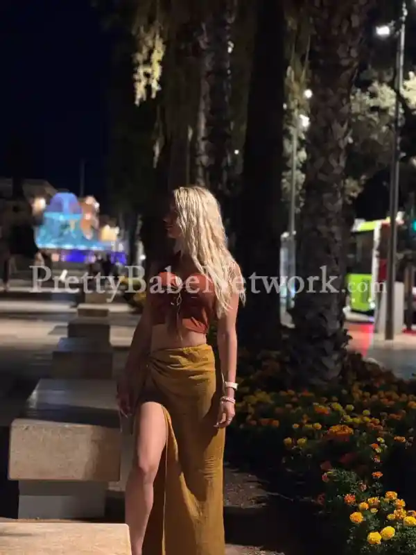 get-sex-companionship-with-phoebe-a-tall-british-escort-girl-in-kanjurmarg-1