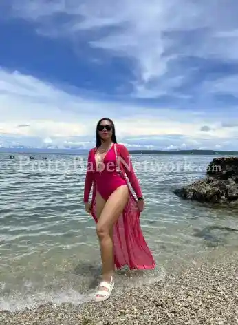 Former Model and TV Celebrity Aastha for High-Society Meetups in Mumbai