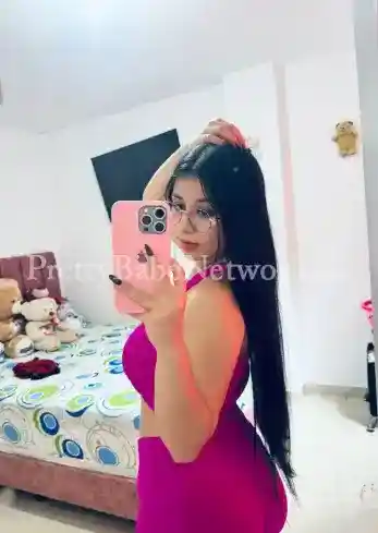 Instagram Influencer Riddhima - Celebrity Escort in Mumbai For Real Meets