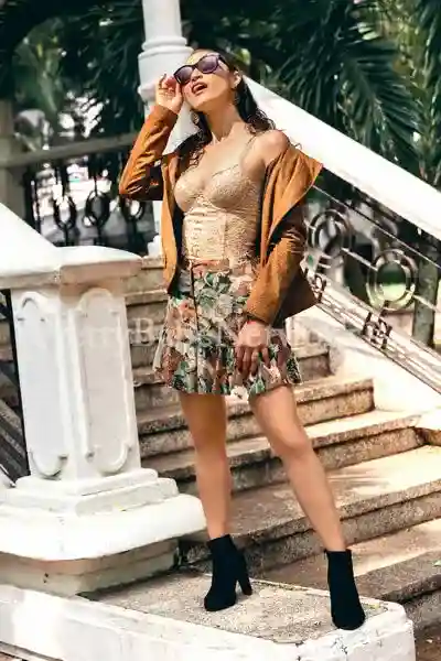 Celebrity Escort Vartika—A TV and Film Actress for High-Class Private Meetups