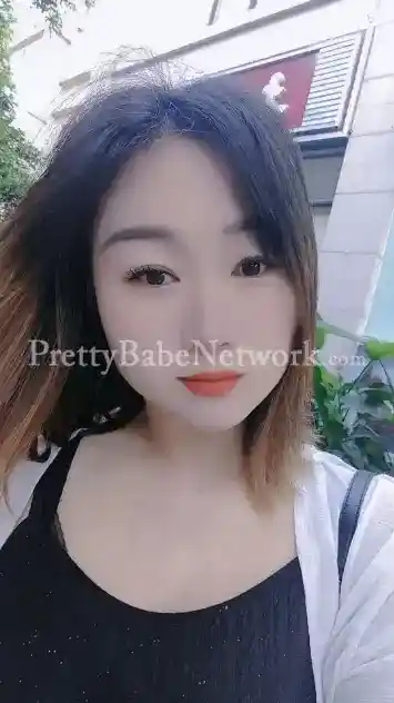 Xixi—An Elegant Chinese Escort in Panvel for Dating and Adventure