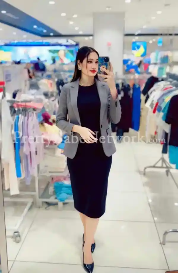 High-Profile Escort Anisha for Casual Dating and Girlfriend Experience