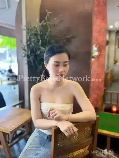 High Rated Independent Thai Girl Buppha in Hotel For Erotic Massage