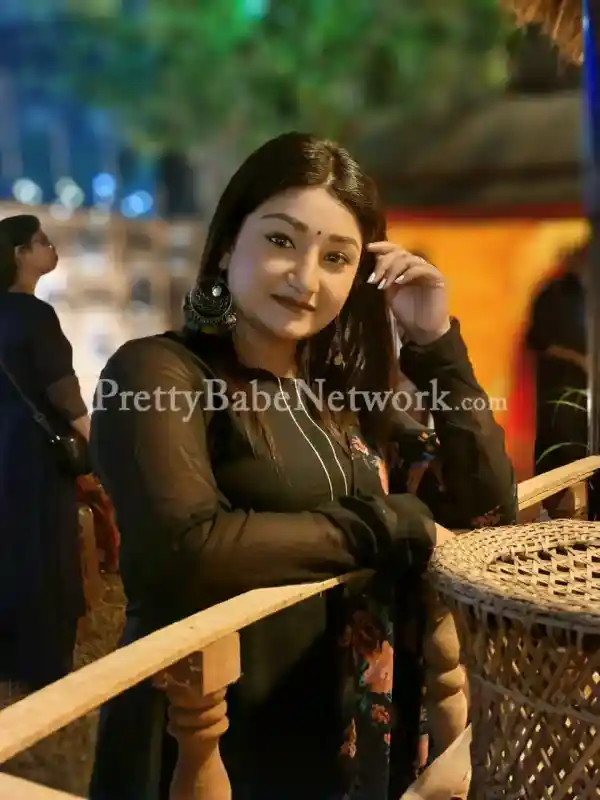 Bengali High Profile Call Girl Sonali For Customized Services in Mumbai