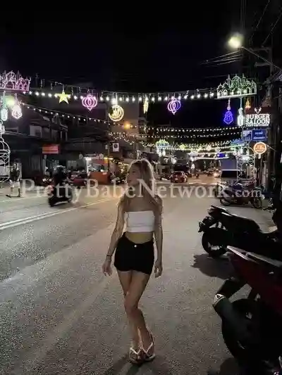 Select Young Australian Escort Harper For Incall Outcall Services