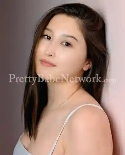 Linh—a Vietnamese Call Girl from Southeast Asia for Incall or Outcall Escort Service in Borivali