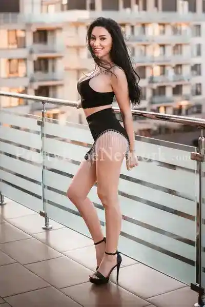 Rona Bonnie—Independent Spanish Escort Girl for InCall and OutCall in Powai
