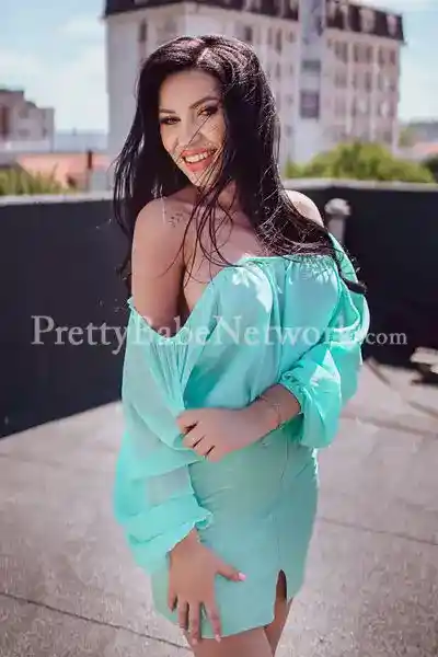 Rona Bonnie—Independent Spanish Escort Girl for InCall and OutCall in Powai