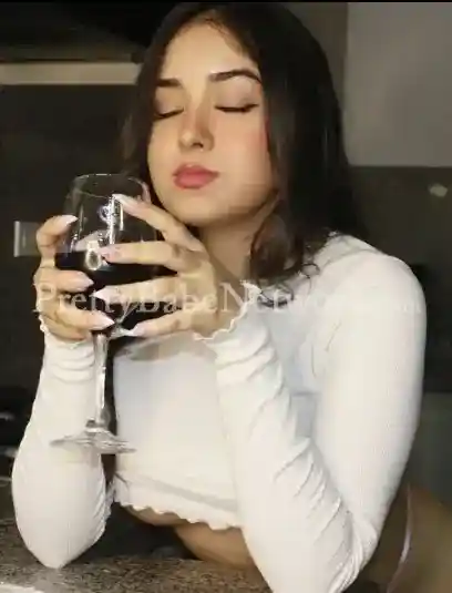 Exclusive NRI Model Sonia - Independent Escort For Ultimate Level Erotic Fun