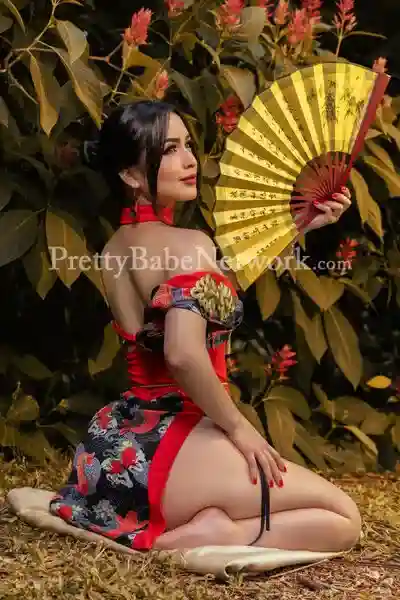 Hire Sexy Argentine Model Wanda  - Female Escort in Andheri, Mumbai