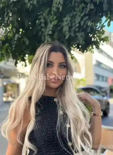 Fedora – Blonde Russian Escort in Thane, Mumbai for Private Party