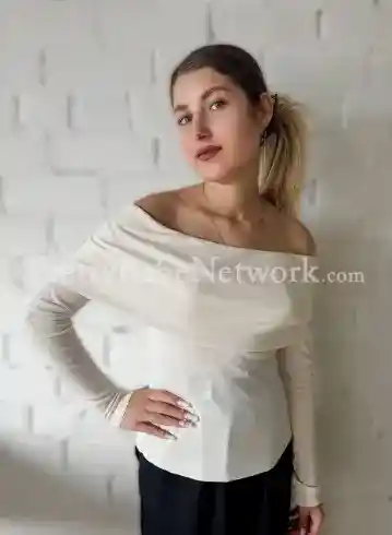 Regina—Independent Escort in Mumbai From Belarus