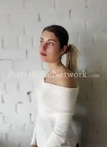 Regina—Independent Escort in Mumbai From Belarus