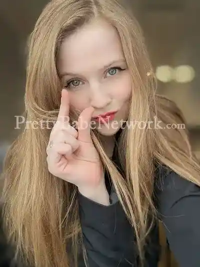 Yulia - Sex-Addicted Russian Escort Girl Pornstar Experience