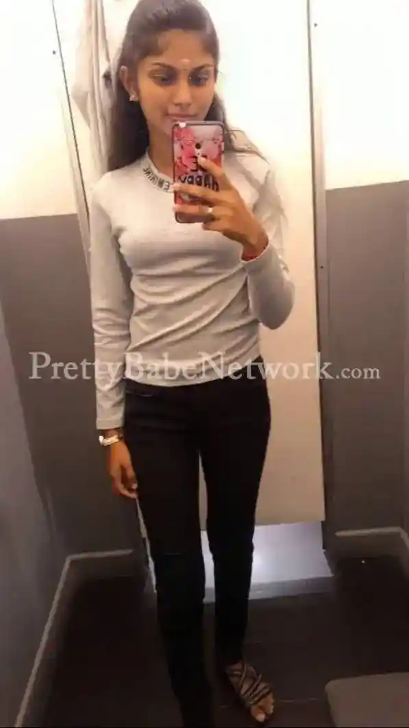 South Indian Escort Megha for Full Night Sex for 10K Rupees