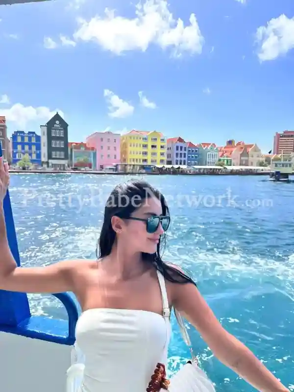 Kangana - A Lovely 25-Year-Old Aristocratic Lady for VIP escort services