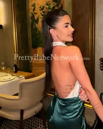 Meet Meetali Mumbai VIP Escort Girl in Andheri As a Girlfriend