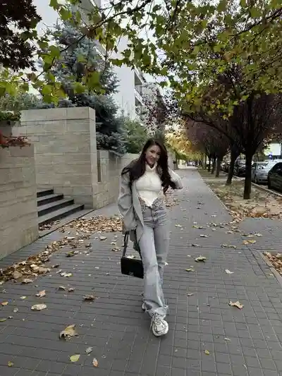 Meet Meetali Mumbai VIP Escort Girl in Andheri As a Girlfriend