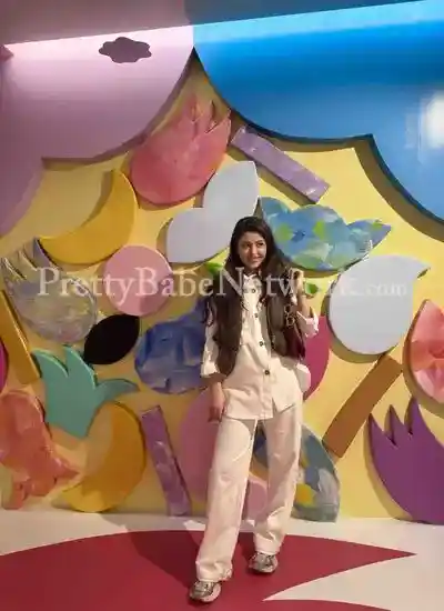 Meet Meetali Mumbai VIP Escort Girl in Andheri As a Girlfriend