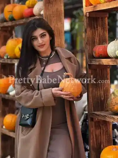 NRI Lady Nitika Jain—One of the Mumbai VIP Escorts Just a Step Away From You