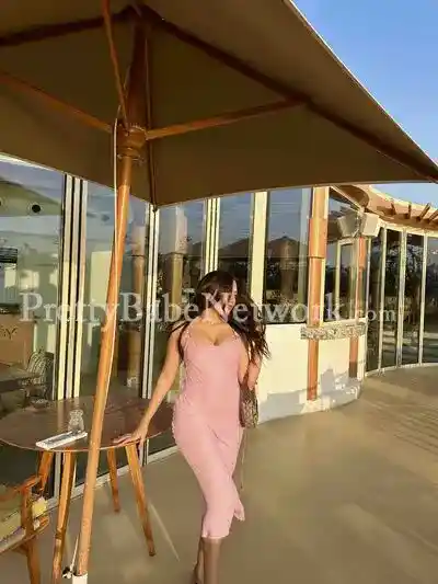 Tanisha - VIP Escort Girl in Powai Mumbai For Romantic Moments