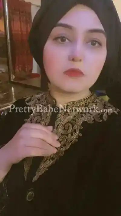 Mature Bhabhi Escort Ruksana For Secret Meeting and Sex