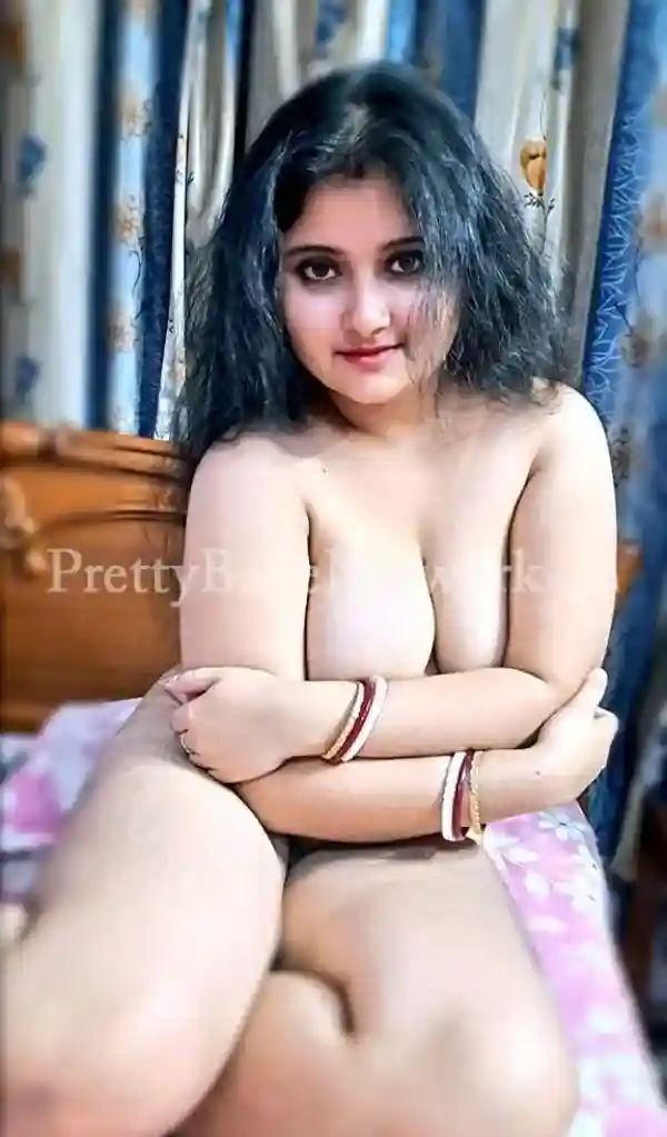 Surbhi Bhabhi—Newly Married Housewife Escort in Mumbai for You