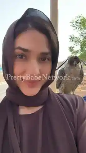 Hot Muslim Girl Shayara - Top Rated NRI Escort in Dahisar, Mumbai